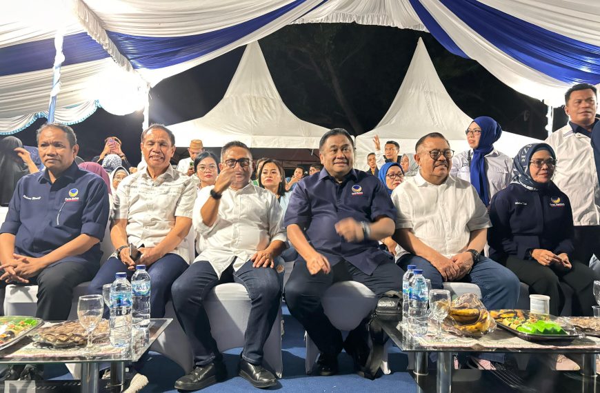 Deklarasi Pasangan Calon Gubernur dan Wakil Gubernur Gorontalo Tony Uloli – Marten Taha Dihadiri Wakil Ketua DPR RI Rachmat Gobel